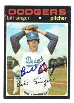 Autographed BILL SINGER Los Angeles Dodgers 1971 Topps Card