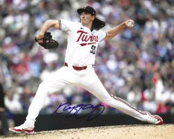 AUTOGRAPHED KODY FUNDERBURK 8X10 Minnesota Twins photo