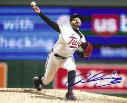 AUTOGRAPHED PABLO LOPEZ 8X10 Minnesota Twins photo