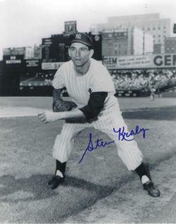 AUTOGRAPHED STEVE KRALY 8X10 New York Yankees Photo