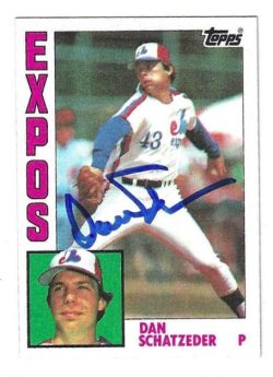 Autographed DAN SCHATZEDER Montreal Expos 1984 Topps Card