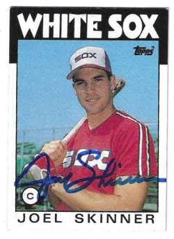Autographed JOEL SKINNER Chicago White Sox 1986 Topps Card