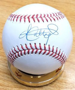 Autographed ANDREW MCCUTCHEN Official Major League Baseball