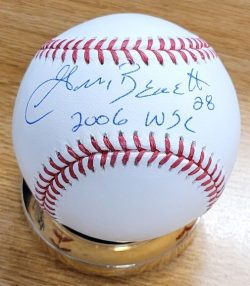Autographed GARY BENNETT "2006 WSC" Official Major League Baseball
