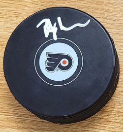 Autographed DAN HILFERTY Philadelphia Flyers Hockey Puck