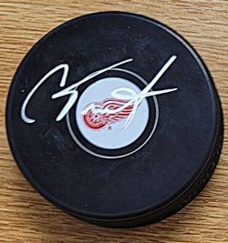 AUTOGRAPHED CAM TALBOT Detroit Red Wings Hockey Puck