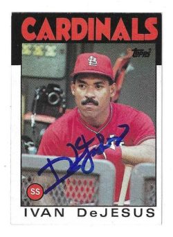 Autographed IVAN DEJESUS St. Louis Cardinals 1986 Topps Card