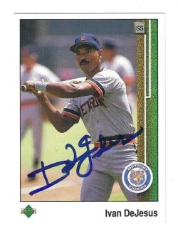 Autographed IVAN DEJESUS Detroit Tigers 1989 Upper Deck Card