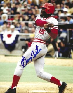 AUTOGRAPHED GEORGE FOSTER 8X10 Cincinnati Reds Photo