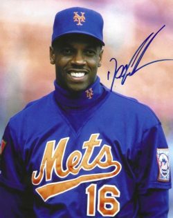 AUTOGRAPHED DOC GOODEN 8X10 New York Mets photo