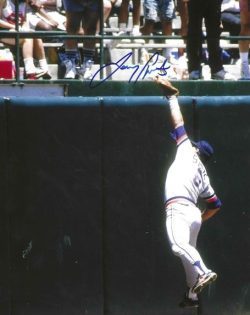 AUTOGRAPHED LARRY SHEETS 8x10 Detroit Tigers Photo
