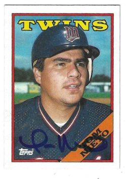 Autographed TOM NIETO Minnesota Twins 1988 Topps Card