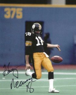 Autographed HARRY NEWSOME 8X10 Pittsburgh Steelers photo