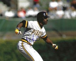 Autographed R.J. REYNOLDS 8X10 Pittsburgh Pirates Photo