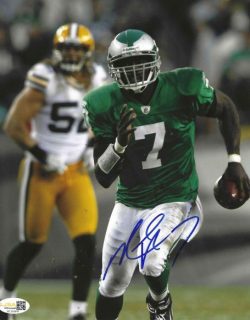 Autographed 8x10 MICHAEL VICK Philadelphia Eagle Photo JSA