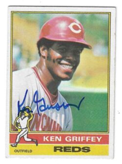 Autographed KEN GRIFFEY Cincinnati Reds 1976 Topps Card