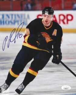 Autographed PAVEL BURE 8X10 Vancouver Canucks Photo JSA
