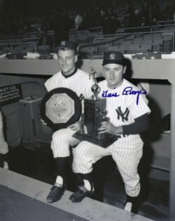 AUTOGRAPHED LUIS ARROYO 8x10 New York Yankees Photo