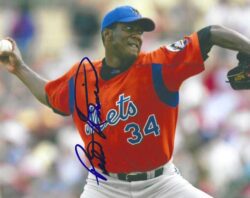 AUTOGRAPHED PEDRO ASTACIO 8X10 New York Mets photo