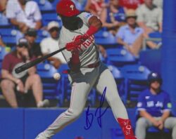 Autographed BRYAN DE LA CRUZ Philadelphia Phillies 8x10 Photo
