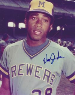 AUTOGRAPHED VON JOSHUA 8x10 Milwaukee Brewers Photo