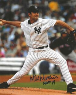 Autographed Mike Mussina "HOF 19" New York Yankees 8X10 Photo