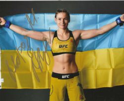 Autographed MARYNA MOROZ UFC MMA TKO 8x10 Photo
