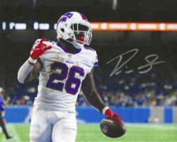 Autographed DEVIN SINGLETARY 8X10 Buffalo Bills Photo