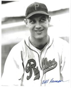 Autographed BILL HARMAN 8X10 Philadelphia Phillies Photo