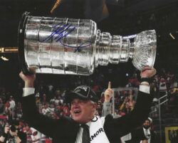 Autographed JEFF DANIELS Pittsburgh Penguins 8x10 Photo