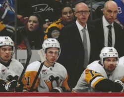 Autographed DAN MUSE Pittsburgh Penguins 8x10 Photo